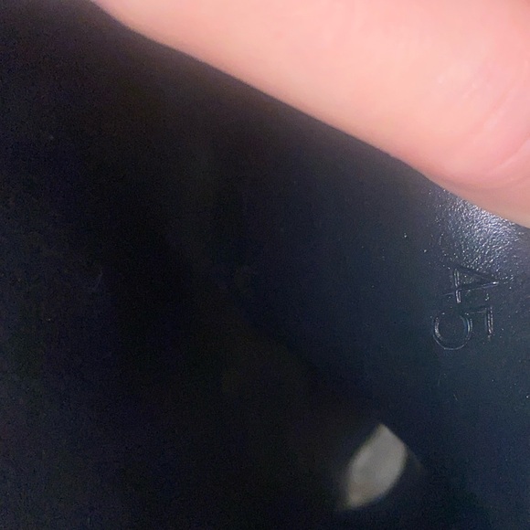 Gucci slides - Picture 3 of 5